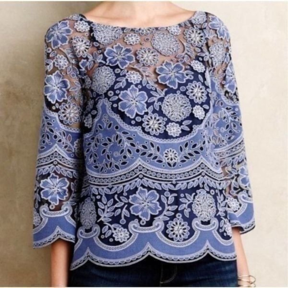 HD in Paris Anthropologie Montmartre Pageant Top‎ Lace Blue size 2